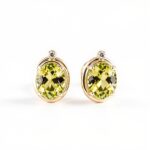 ペリドットオーバル K18ピアス